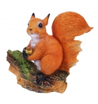 Белка на ветке с орешком Арт. 0011